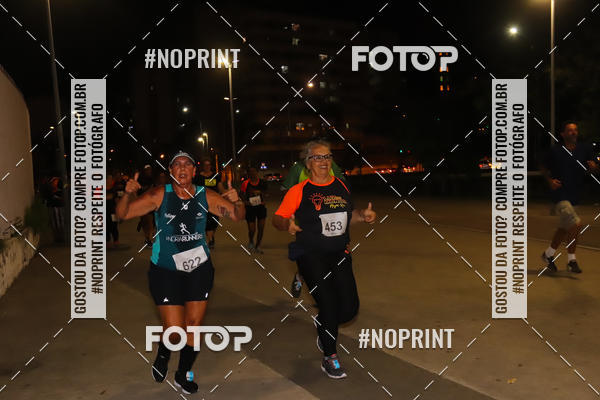 Buy your photos of the eventLuz do Mundo Night Run on Fotop