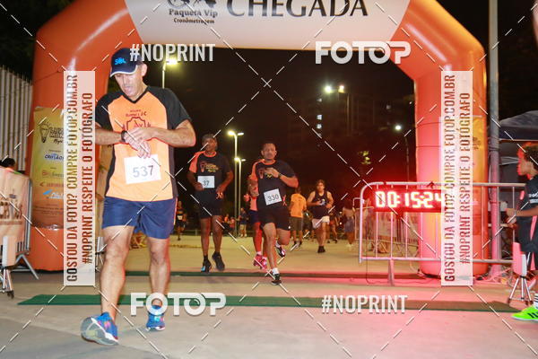 Buy your photos of the eventLuz do Mundo Night Run on Fotop