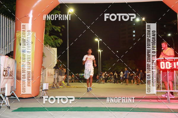 Buy your photos of the eventLuz do Mundo Night Run on Fotop