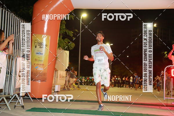 Buy your photos of the eventLuz do Mundo Night Run on Fotop