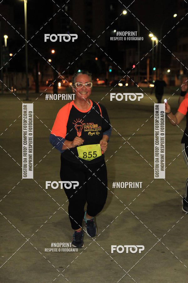 Buy your photos of the eventLuz do Mundo Night Run on Fotop