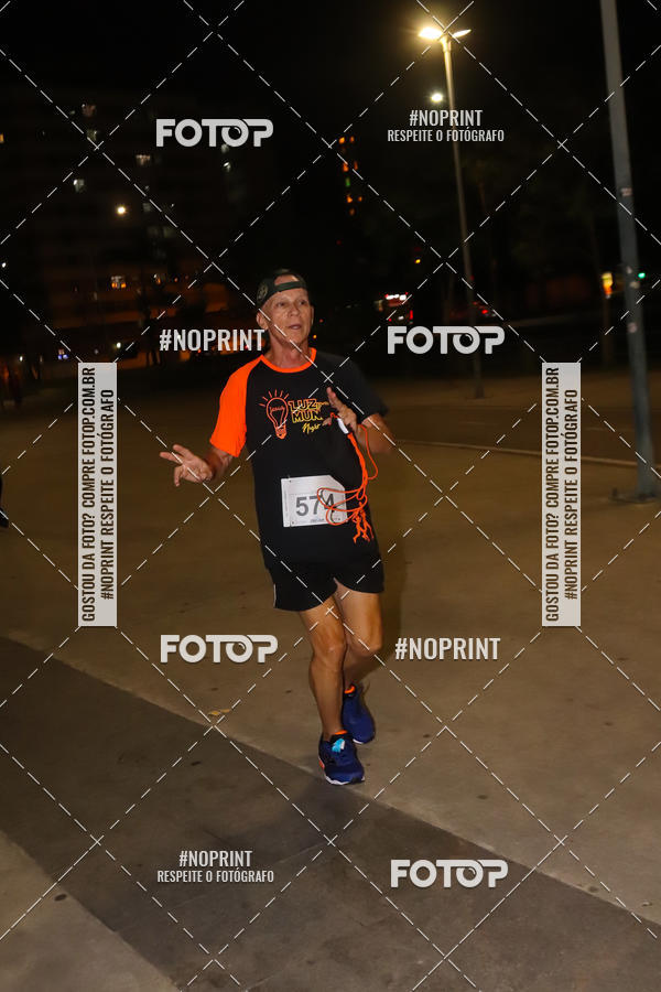 Buy your photos of the eventLuz do Mundo Night Run on Fotop