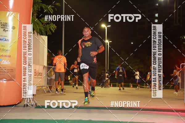 Buy your photos of the eventLuz do Mundo Night Run on Fotop