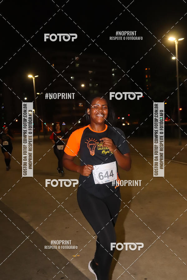 Buy your photos of the eventLuz do Mundo Night Run on Fotop