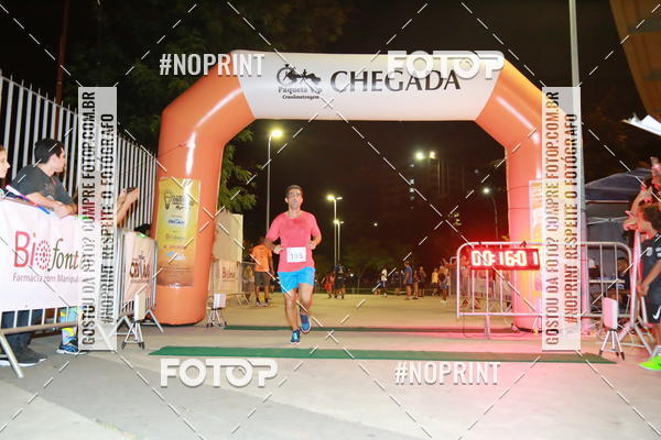 Buy your photos of the eventLuz do Mundo Night Run on Fotop