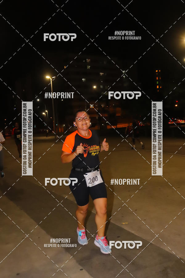 Buy your photos of the eventLuz do Mundo Night Run on Fotop