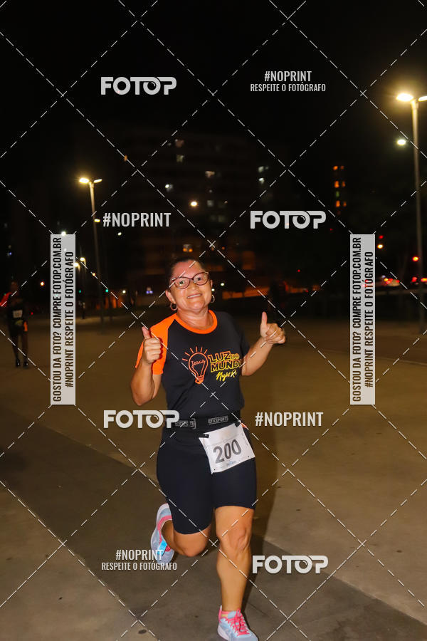 Buy your photos of the eventLuz do Mundo Night Run on Fotop