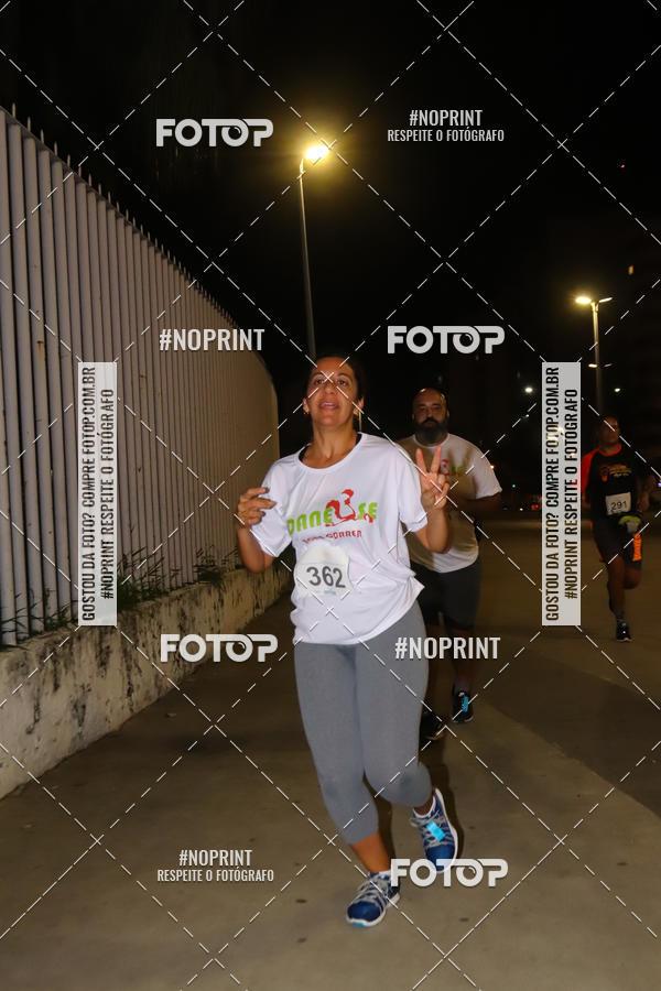 Buy your photos of the eventLuz do Mundo Night Run on Fotop