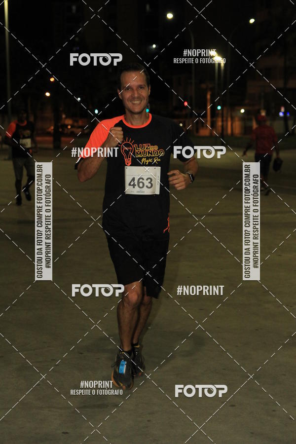 Buy your photos of the eventLuz do Mundo Night Run on Fotop