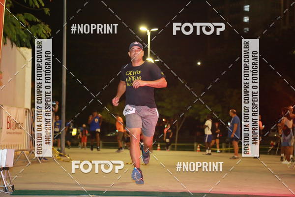 Buy your photos of the eventLuz do Mundo Night Run on Fotop