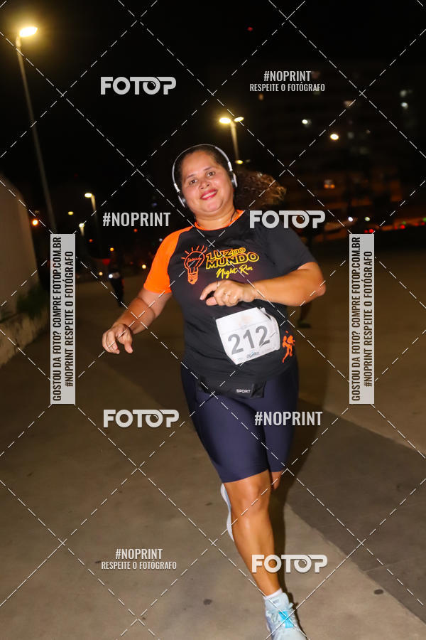 Buy your photos of the eventLuz do Mundo Night Run on Fotop