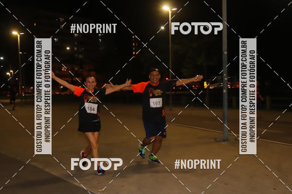 Buy your photos of the eventLuz do Mundo Night Run on Fotop