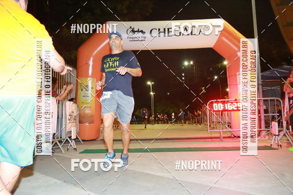 Buy your photos of the eventLuz do Mundo Night Run on Fotop