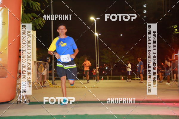 Buy your photos of the eventLuz do Mundo Night Run on Fotop