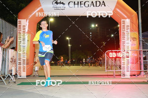 Buy your photos of the eventLuz do Mundo Night Run on Fotop