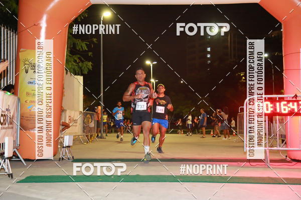 Buy your photos of the eventLuz do Mundo Night Run on Fotop