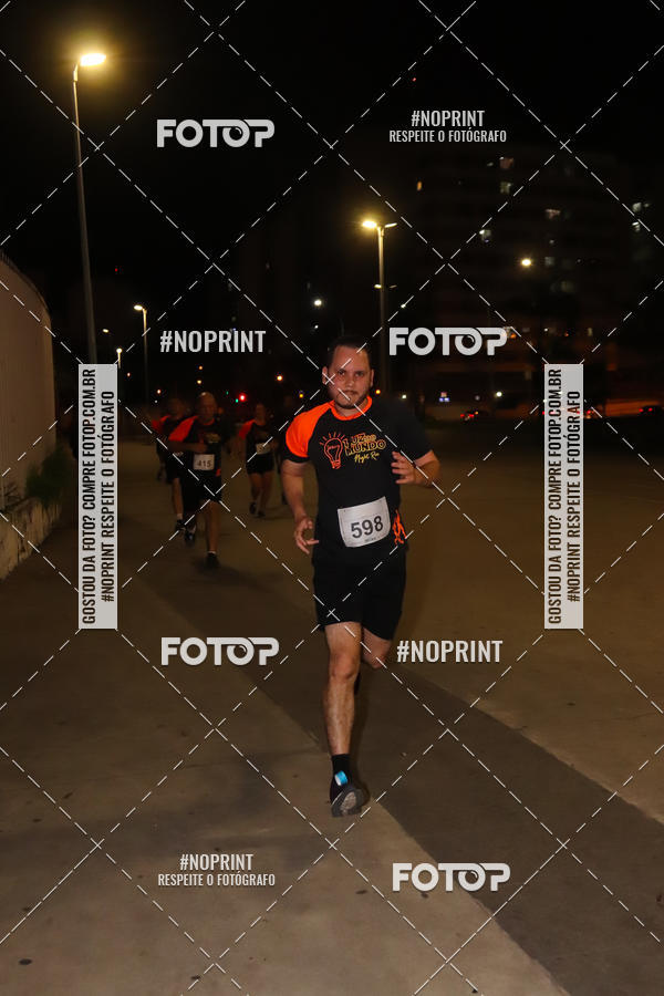 Buy your photos of the eventLuz do Mundo Night Run on Fotop