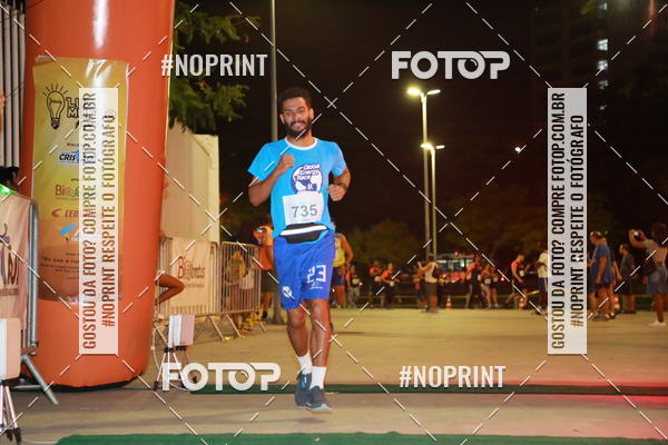 Buy your photos of the eventLuz do Mundo Night Run on Fotop