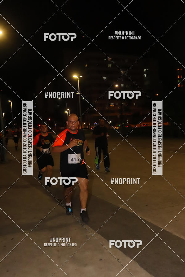 Buy your photos of the eventLuz do Mundo Night Run on Fotop