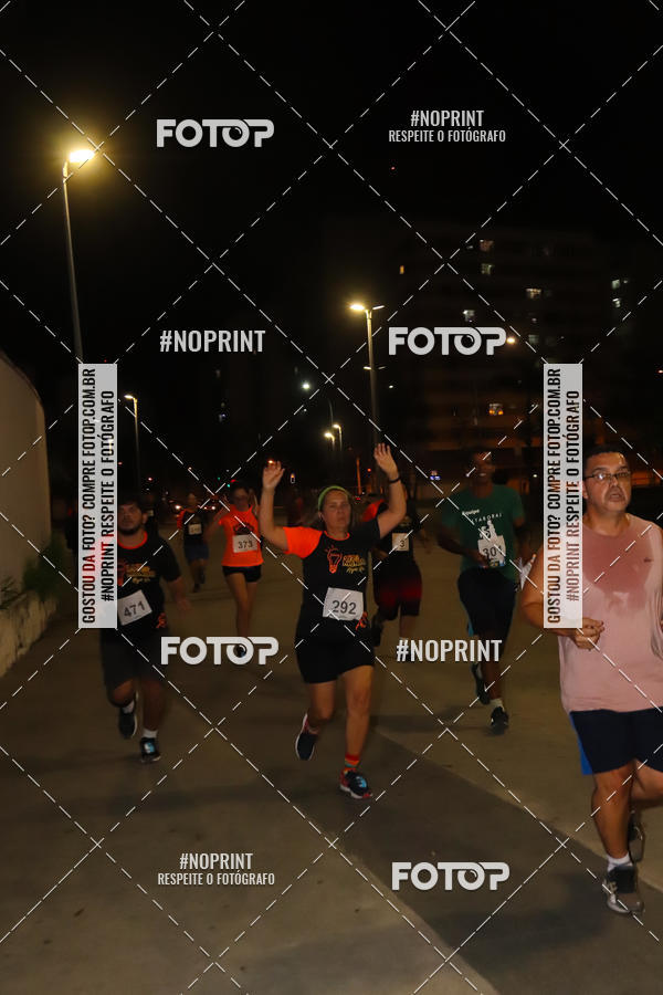 Buy your photos of the eventLuz do Mundo Night Run on Fotop