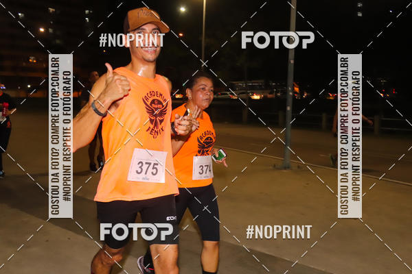 Buy your photos of the eventLuz do Mundo Night Run on Fotop