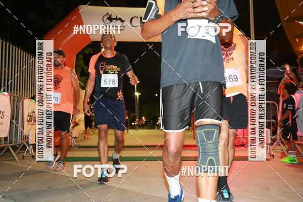 Buy your photos of the eventLuz do Mundo Night Run on Fotop