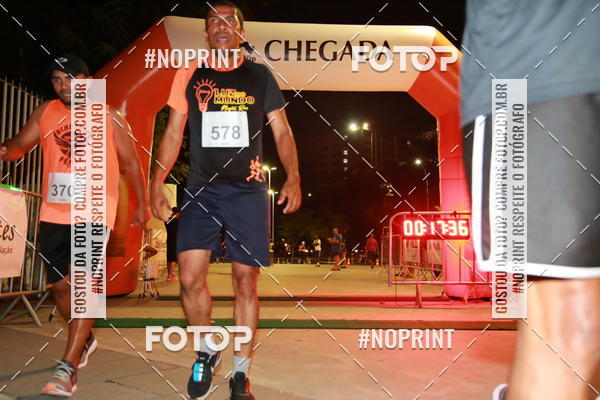 Buy your photos of the eventLuz do Mundo Night Run on Fotop