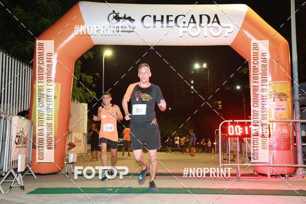 Buy your photos of the eventLuz do Mundo Night Run on Fotop