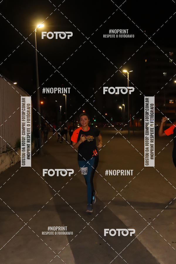 Buy your photos of the eventLuz do Mundo Night Run on Fotop