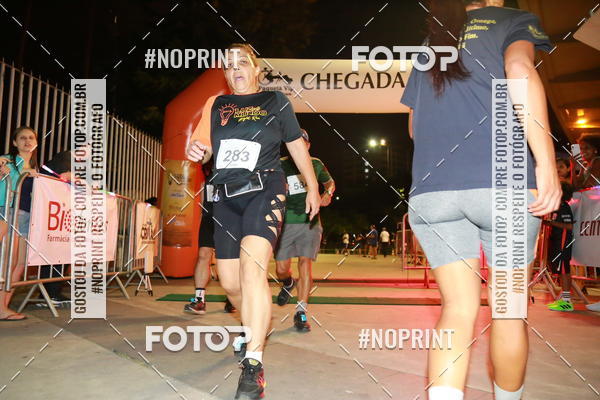 Buy your photos of the eventLuz do Mundo Night Run on Fotop