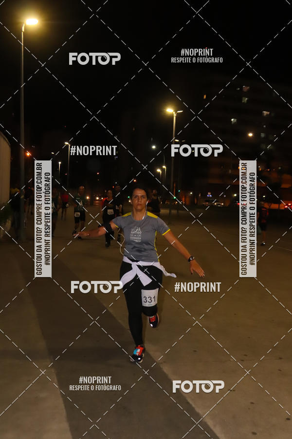 Buy your photos of the eventLuz do Mundo Night Run on Fotop