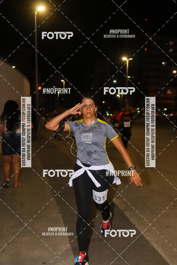 Buy your photos of the eventLuz do Mundo Night Run on Fotop