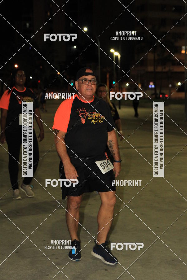 Buy your photos of the eventLuz do Mundo Night Run on Fotop