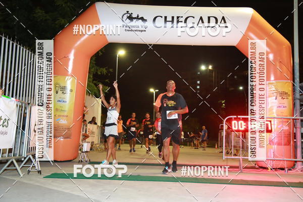 Buy your photos of the eventLuz do Mundo Night Run on Fotop