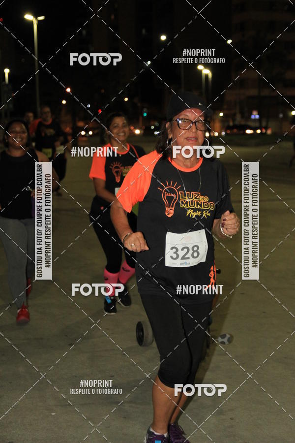 Buy your photos of the eventLuz do Mundo Night Run on Fotop