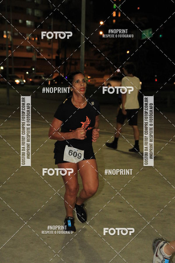 Buy your photos of the eventLuz do Mundo Night Run on Fotop