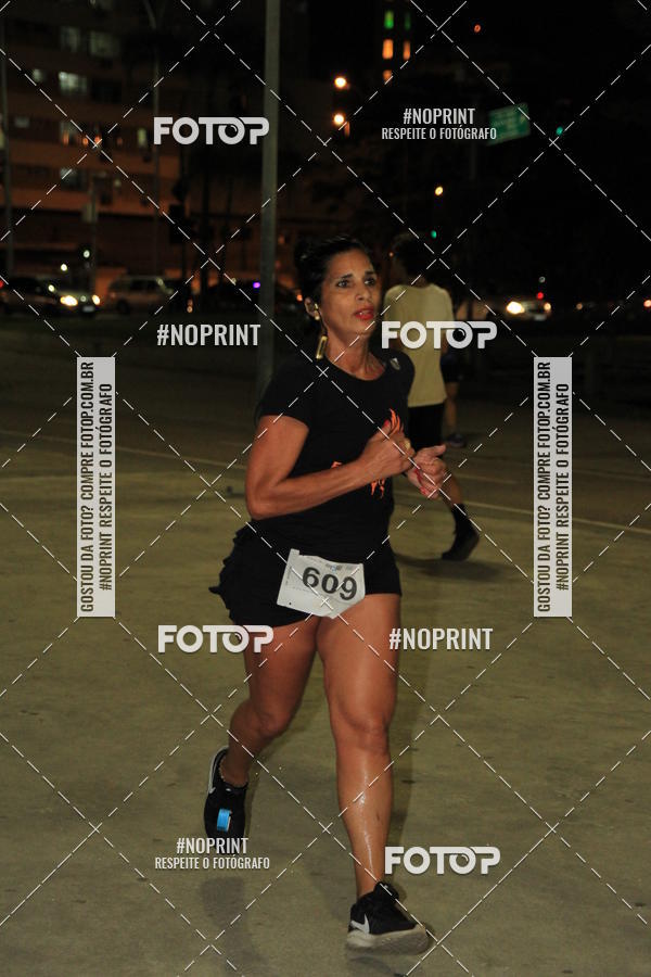 Buy your photos of the eventLuz do Mundo Night Run on Fotop
