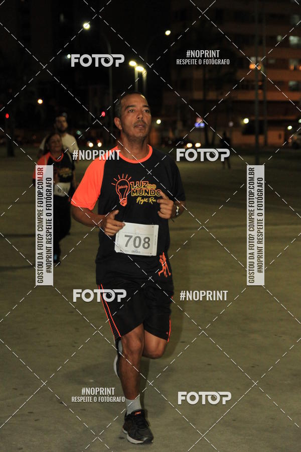 Buy your photos of the eventLuz do Mundo Night Run on Fotop