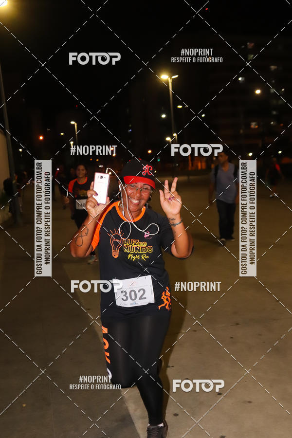 Buy your photos of the eventLuz do Mundo Night Run on Fotop