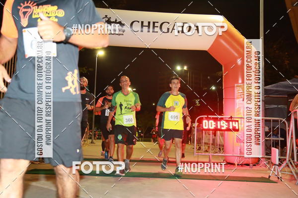 Buy your photos of the eventLuz do Mundo Night Run on Fotop