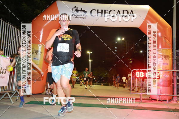 Buy your photos of the eventLuz do Mundo Night Run on Fotop