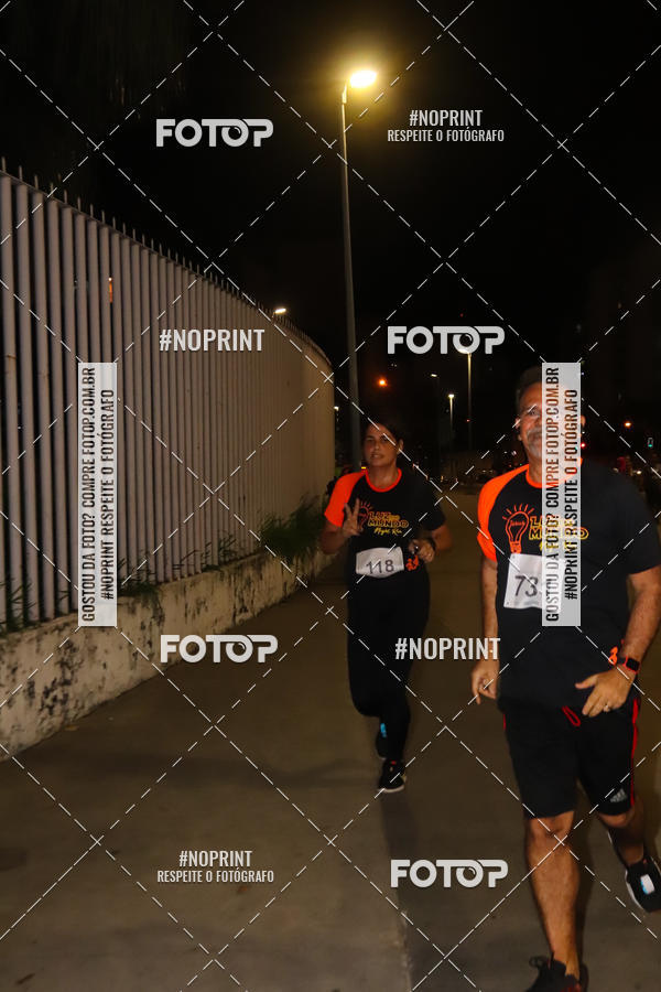 Buy your photos of the eventLuz do Mundo Night Run on Fotop