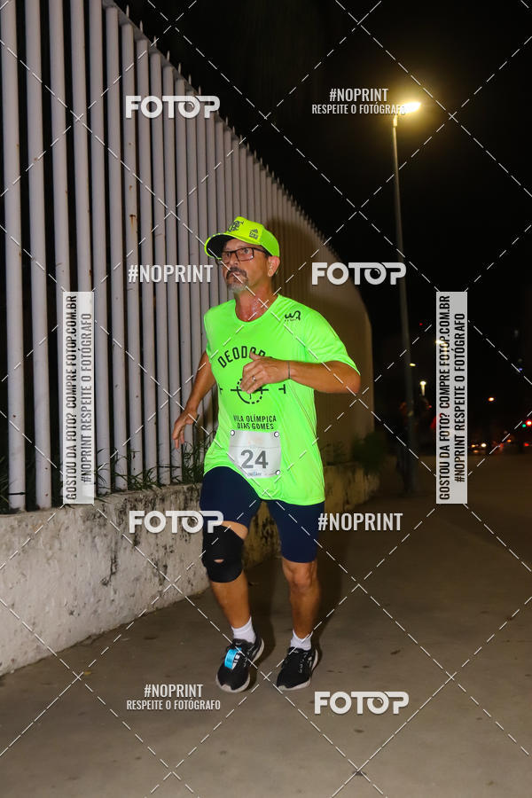 Buy your photos of the eventLuz do Mundo Night Run on Fotop