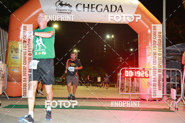 Buy your photos of the eventLuz do Mundo Night Run on Fotop