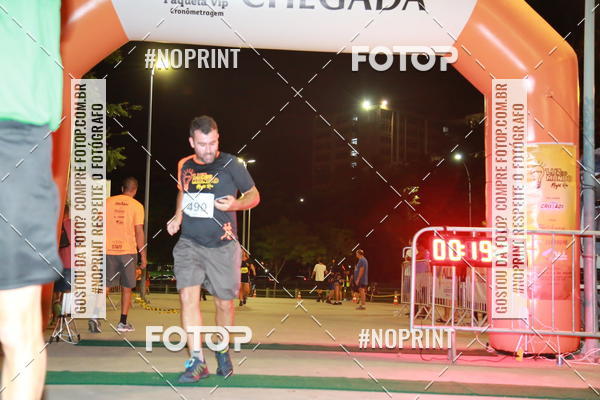 Buy your photos of the eventLuz do Mundo Night Run on Fotop