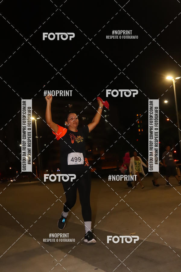 Buy your photos of the eventLuz do Mundo Night Run on Fotop