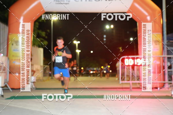 Buy your photos of the eventLuz do Mundo Night Run on Fotop