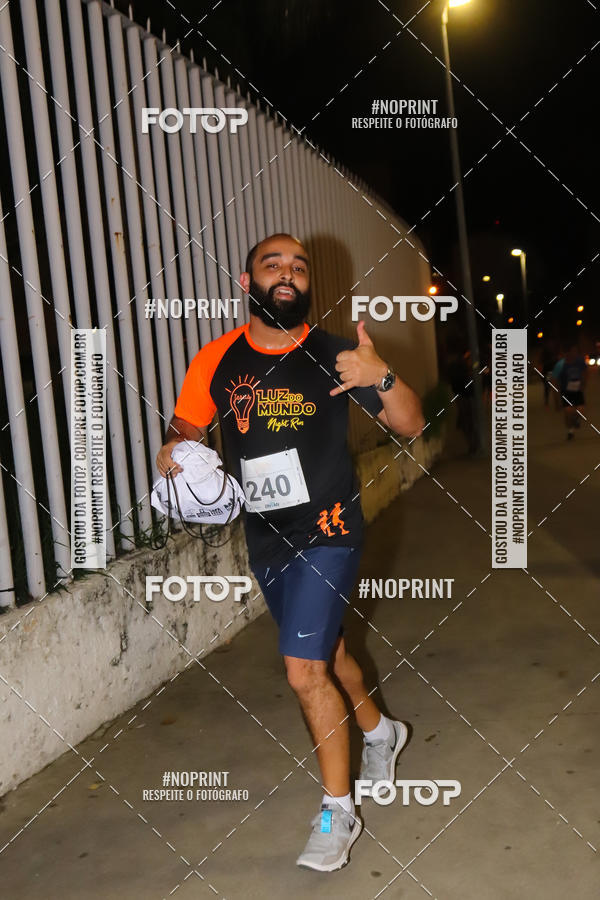 Buy your photos of the eventLuz do Mundo Night Run on Fotop