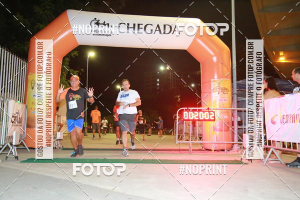 Buy your photos of the eventLuz do Mundo Night Run on Fotop