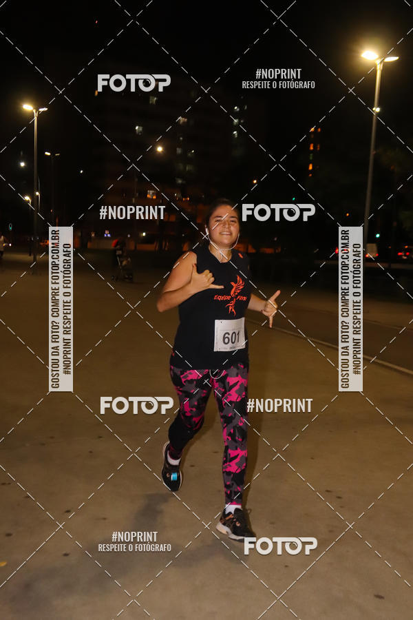 Buy your photos of the eventLuz do Mundo Night Run on Fotop